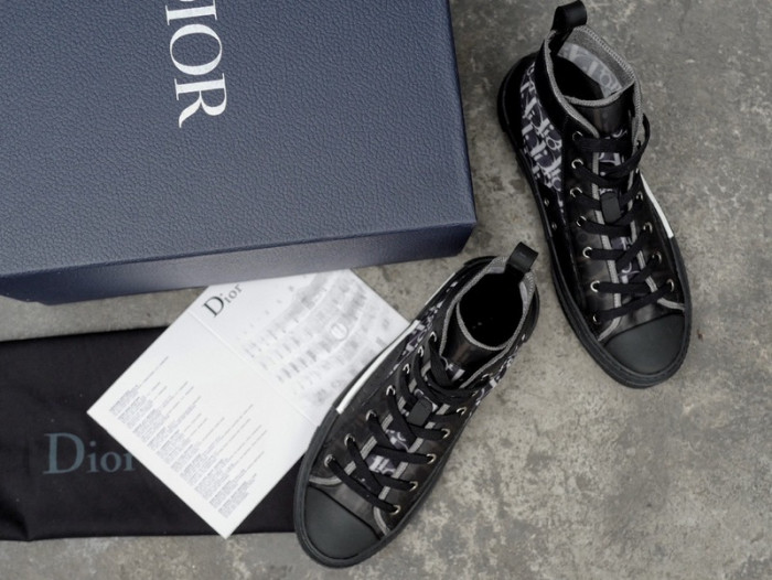 D*or b23 oblique high top sneaker