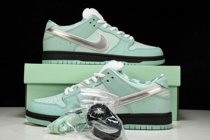 nike sb dunk low T*f*ny green bv1310-402