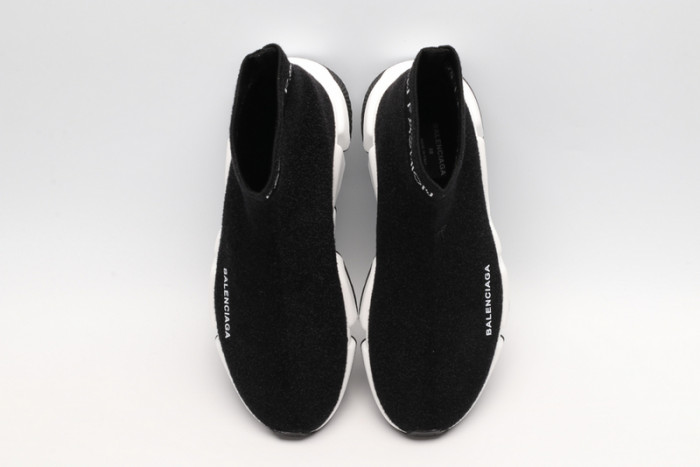 Ba*len*cia*ga speed sneaker